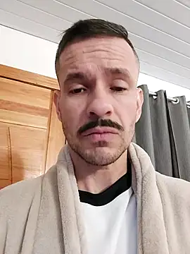 Snapshot of juniortche1313 chatting on 16, 9, 2025 juniortche1313 online show from 16, 9, 2025