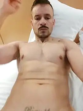 Snapshot of juniortche1313 chatting on 18, 9, 2025 juniortche1313 online show from 18, 9, 2025