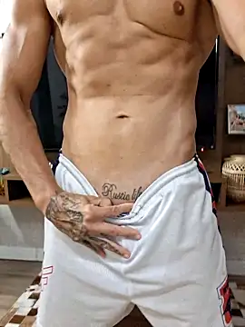 Snapshot of juniortche1313 chatting on 13, 2, 2026 juniortche1313 online show from 13, 2, 2026