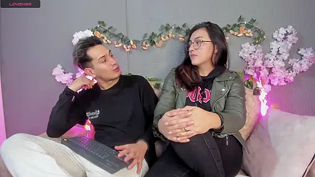 Snapshot of April_Nick299 chatting on 27, 2, 2025 April Nick299 online show from 27, 2, 2025