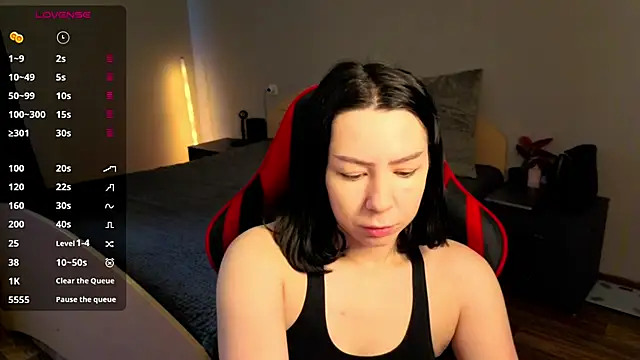 Snapshot of meganluss chatting on 27, 3, 2026 meganluss online show from 27, 3, 2026