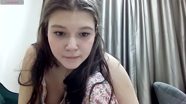 Kelly Ember online show from 13, 12, 2025