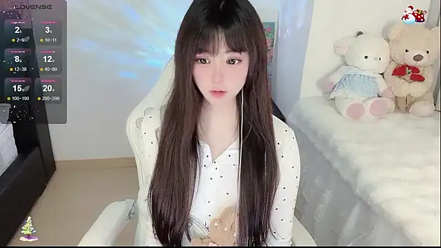 Snapshot of Milla-z chatting on 4, 4, 2026 Milla-z online show from 4, 4, 2026