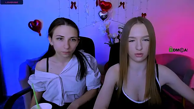 Snapshot of doll_vey chatting on 4, 4, 2026 doll vey online show from 4, 4, 2026