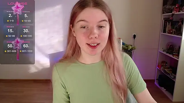 Snapshot of Strawberry_juli chatting on 15, 1, 2026 Strawberry juli online show from 15, 1, 2026