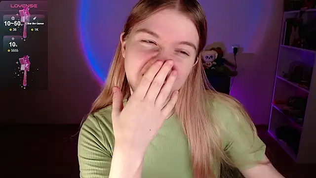 Snapshot of Strawberry_juli chatting on 19, 3, 2026 Strawberry juli online show from 19, 3, 2026