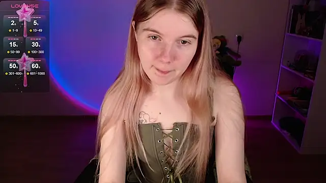 Snapshot of Strawberry_juli chatting on 21, 3, 2026 Strawberry juli online show from 21, 3, 2026