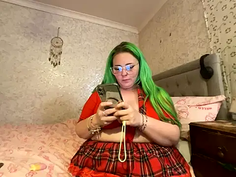 Snapshot of itsonlykjade chatting on 14, 10, 2025 itsonlykjade online show from 14, 10, 2025