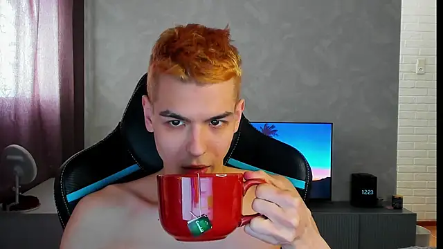 TravisRevas online show from 9, 3, 2025