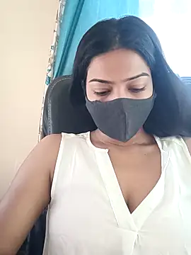 Snapshot of CRAZY__BITE chatting on 15, 5, 2026 CRAZY BITE online show from 15, 5, 2026