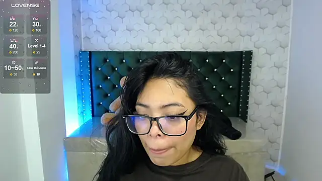 Sarah evansm online show from 11, 9, 2025