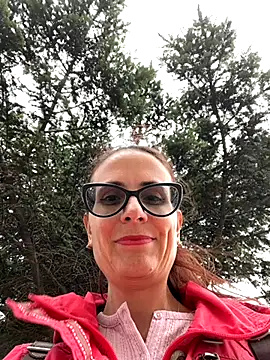 Snapshot of NataKitten chatting on 24, 10, 2025 NataKitten online show from 24, 10, 2025