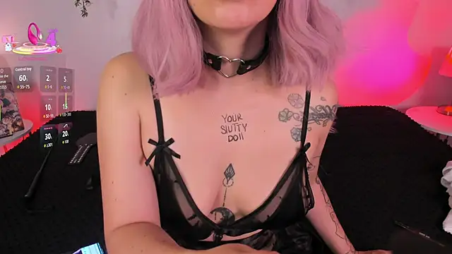 purplemoonn  online show from 24, 10, 2025