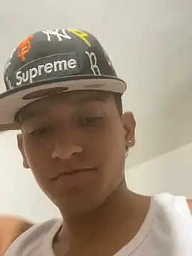 Babyalienqm online show from 5, 4, 2026