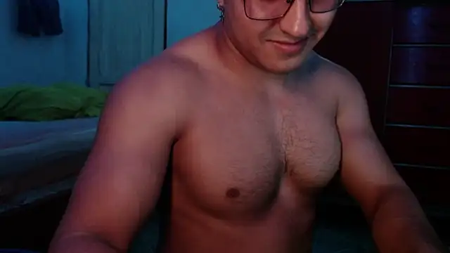 Snapshot of kamenov03 chatting on 11, 9, 2025 kamenov03 online show from 11, 9, 2025