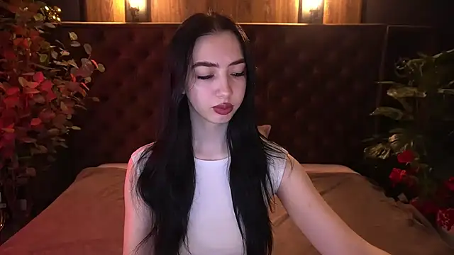 WildKittenX  online show from 12, 4, 2026