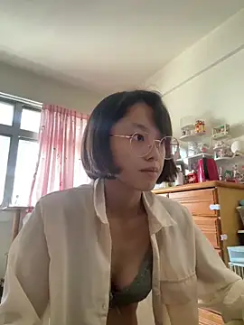 Snapshot of ladypaggy chatting on 25, 10, 2025 ladypaggy online show from 25, 10, 2025