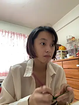 Snapshot of ladypaggy chatting on 15, 11, 2025 ladypaggy online show from 15, 11, 2025