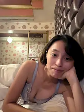 Snapshot of ladypaggy chatting on 17, 11, 2025 ladypaggy online show from 17, 11, 2025