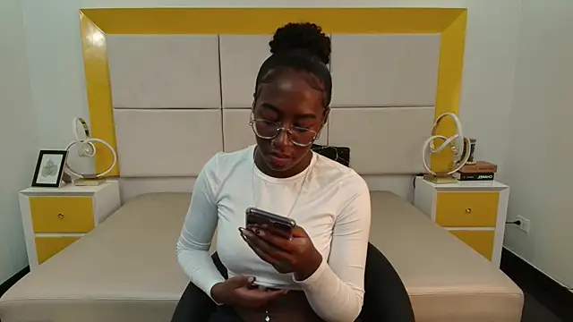 Qeen blackk online show from 13, 11, 2025