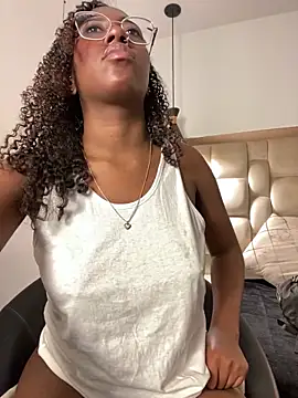 Qeen blackk online show from 20, 3, 2026