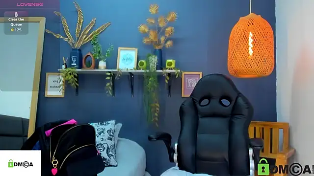 yessila parker online show from 25, 10, 2025