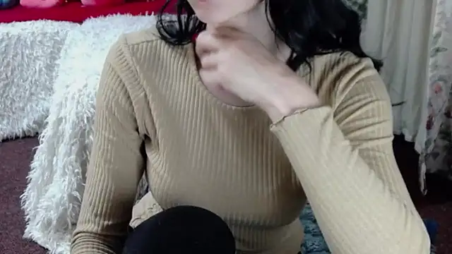 Snapshot of Maddison_Summer chatting on 21, 12, 2025 Maddison Summer online show from 21, 12, 2025