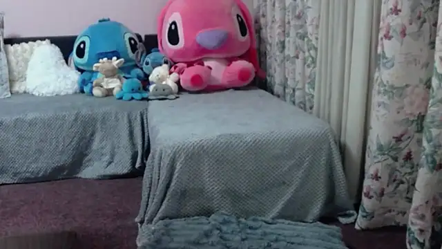 Snapshot of Maddison_Summer chatting on 7, 4, 2026 Maddison Summer online show from 7, 4, 2026