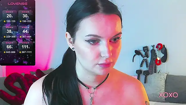 Snapshot of Miss_Vic chatting on 21, 4, 2026 Miss Vic online show from 21, 4, 2026