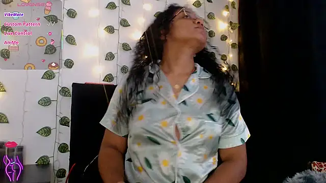 Snapshot of victtoria_cane63 chatting on 11, 4, 2026 victtoria cane63 online show from 11, 4, 2026