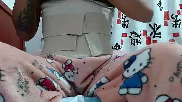 Snapshot of FresitaSquirt24 chatting on 7, 4, 2026 FresitaSquirt24 online show from 7, 4, 2026