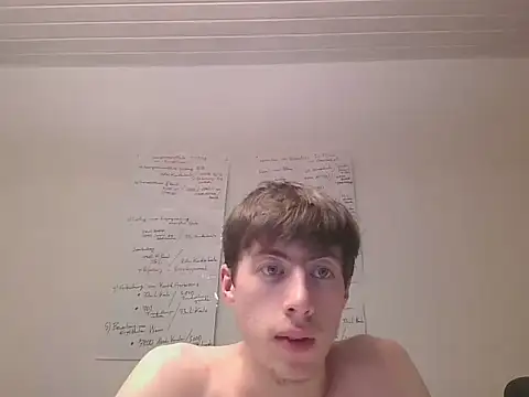 xy monkeyBigCock online show from 30, 6, 2026