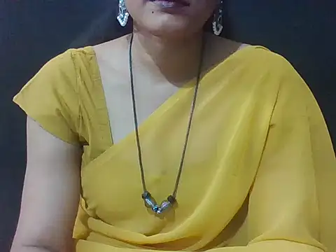 Snapshot of sugandha_bhabhi chatting on 17, 3, 2026 sugandha bhabhi online show from 17, 3, 2026