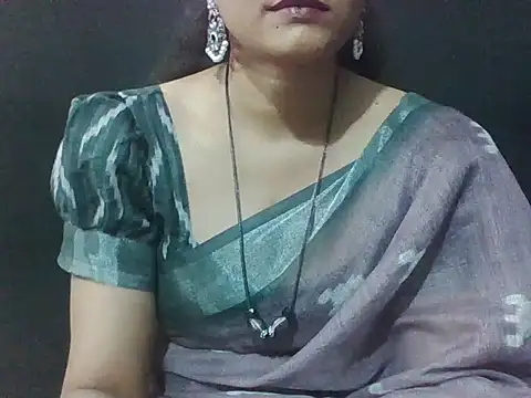 Snapshot of sugandha_bhabhi chatting on 19, 3, 2026 sugandha bhabhi online show from 19, 3, 2026
