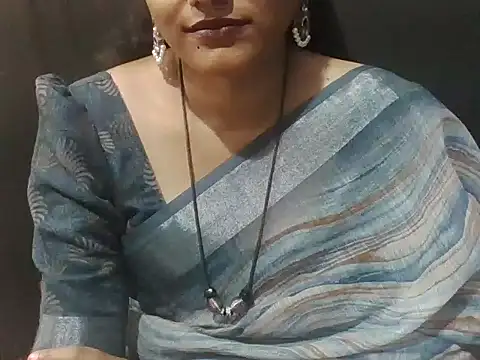 Snapshot of sugandha_bhabhi chatting on 4, 5, 2026 sugandha bhabhi online show from 4, 5, 2026