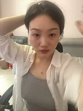 Snapshot of pangtouyubb chatting on 7, 6, 2026 pangtouyubb online show from 7, 6, 2026