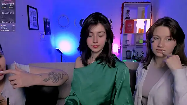 Snapshot of helli_belli chatting on 2, 3, 2026 helli belli online show from 2, 3, 2026