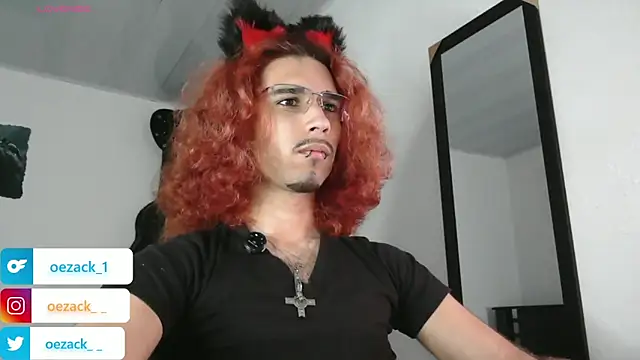 Snapshot of oezack___ chatting on 30, 10, 2025 oezack    online show from 30, 10, 2025