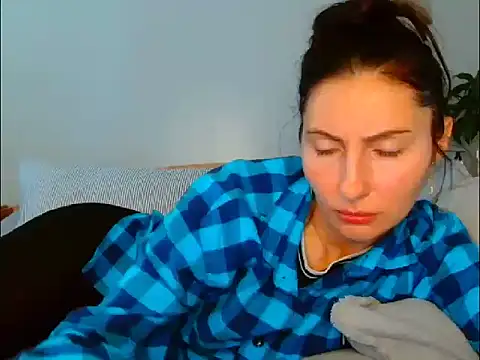 Snapshot of Irina9793 chatting on 2, 4, 2026 Irina9793 online show from 2, 4, 2026