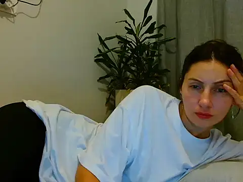 Irina9793 online show from 16, 6, 2026
