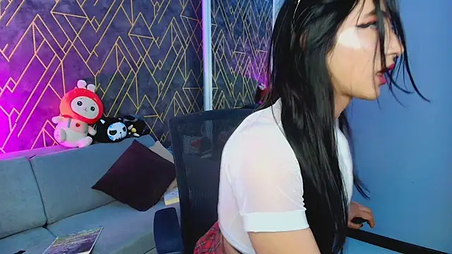 Tahara Romanov online show from 25, 9, 2025