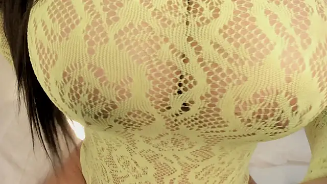 Snapshot of Hannahx__ chatting on 25, 1, 2025 Hannahx   online show from 25, 1, 2025