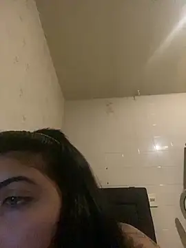 Snapshot of mayteziinhaa chatting on 5, 11, 2025 mayteziinhaa online show from 5, 11, 2025