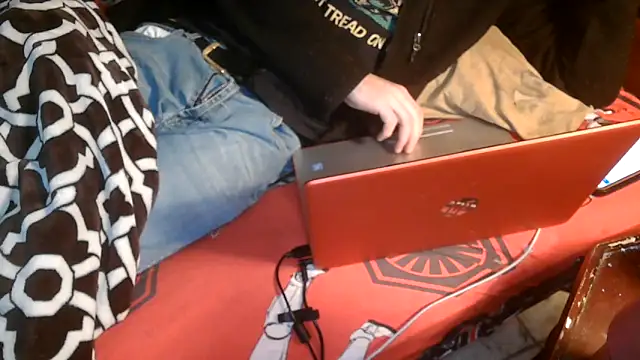 Snapshot of Mac_ThunderCock chatting on 4, 3, 2026 Mac ThunderCock online show from 4, 3, 2026