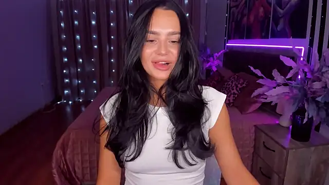 Snapshot of DanaSincere chatting on 13, 3, 2025 DanaSincere online show from 13, 3, 2025