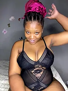 Snapshot of Beyoncex05 chatting on 21, 12, 2025 Beyoncex05 online show from 21, 12, 2025