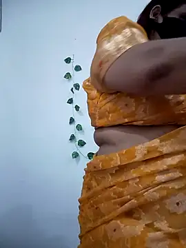 Snapshot of Neha-Bhabhi-Rasily chatting on 18, 9, 2025 Neha-Bhabhi-Rasily online show from 18, 9, 2025