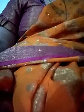 Snapshot of Neha-Bhabhi-Rasily chatting on 9, 11, 2025 Neha-Bhabhi-Rasily online show from 9, 11, 2025