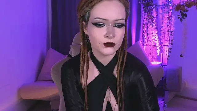 Snapshot of NicoleFlloret chatting on 12, 3, 2025 NicoleFlloret online show from 12, 3, 2025