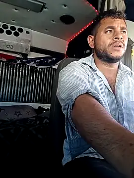 Snapshot of reycorona chatting on 14, 3, 2025 reycorona online show from 14, 3, 2025